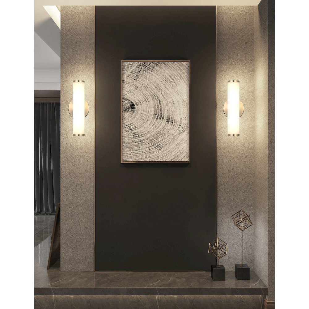 Brentwood Dimmable Led Vanity Light. Picture 5