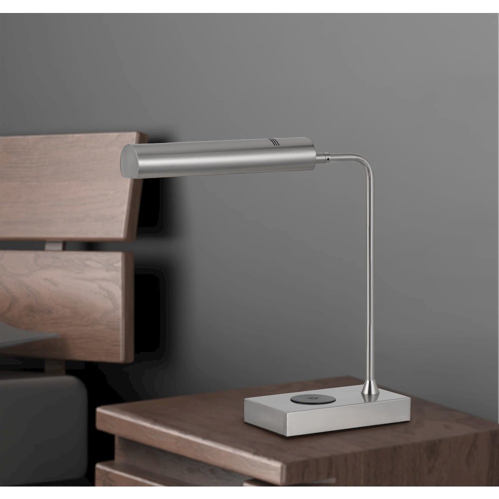 Delray 12W Intergrated Led Metal Desk Lamp With Wireless Charging Port. Picture 3