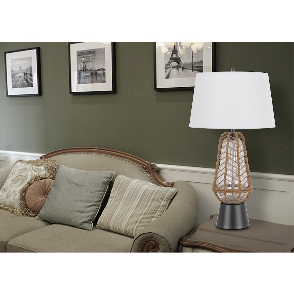 Hanko 100W 3 Way Table Lamp. Picture 4
