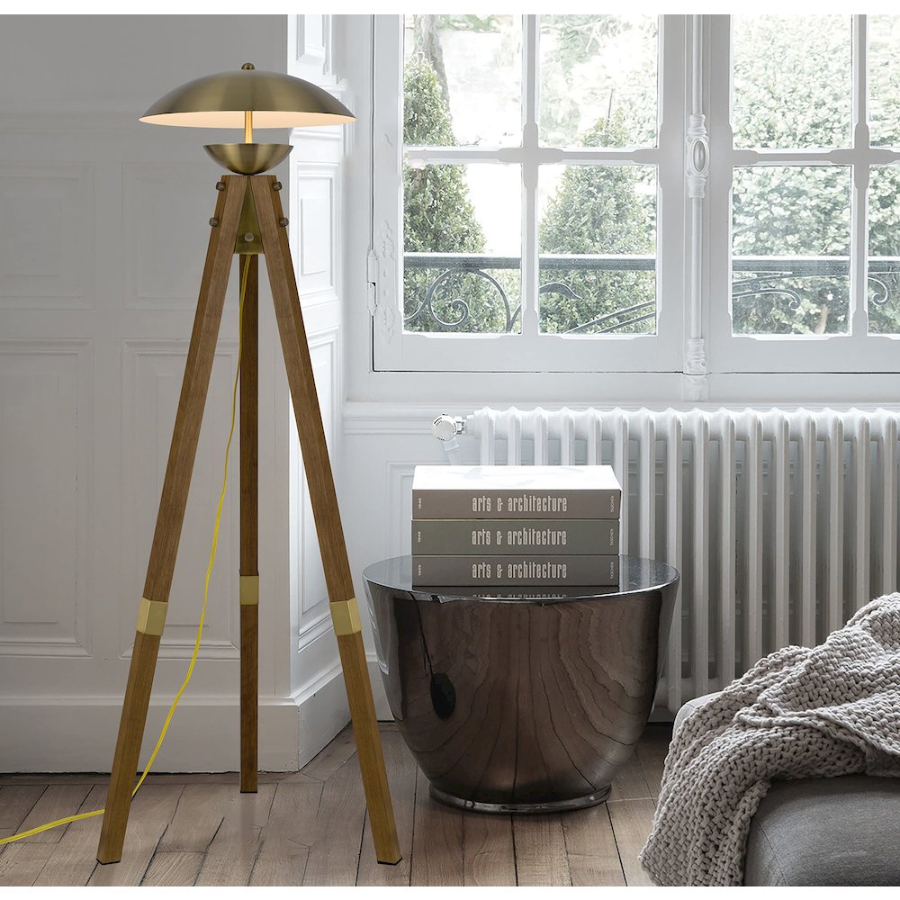 Lakeland 18W Intergrated Led Tripod Birch Wood Floor Lamp. Picture 4