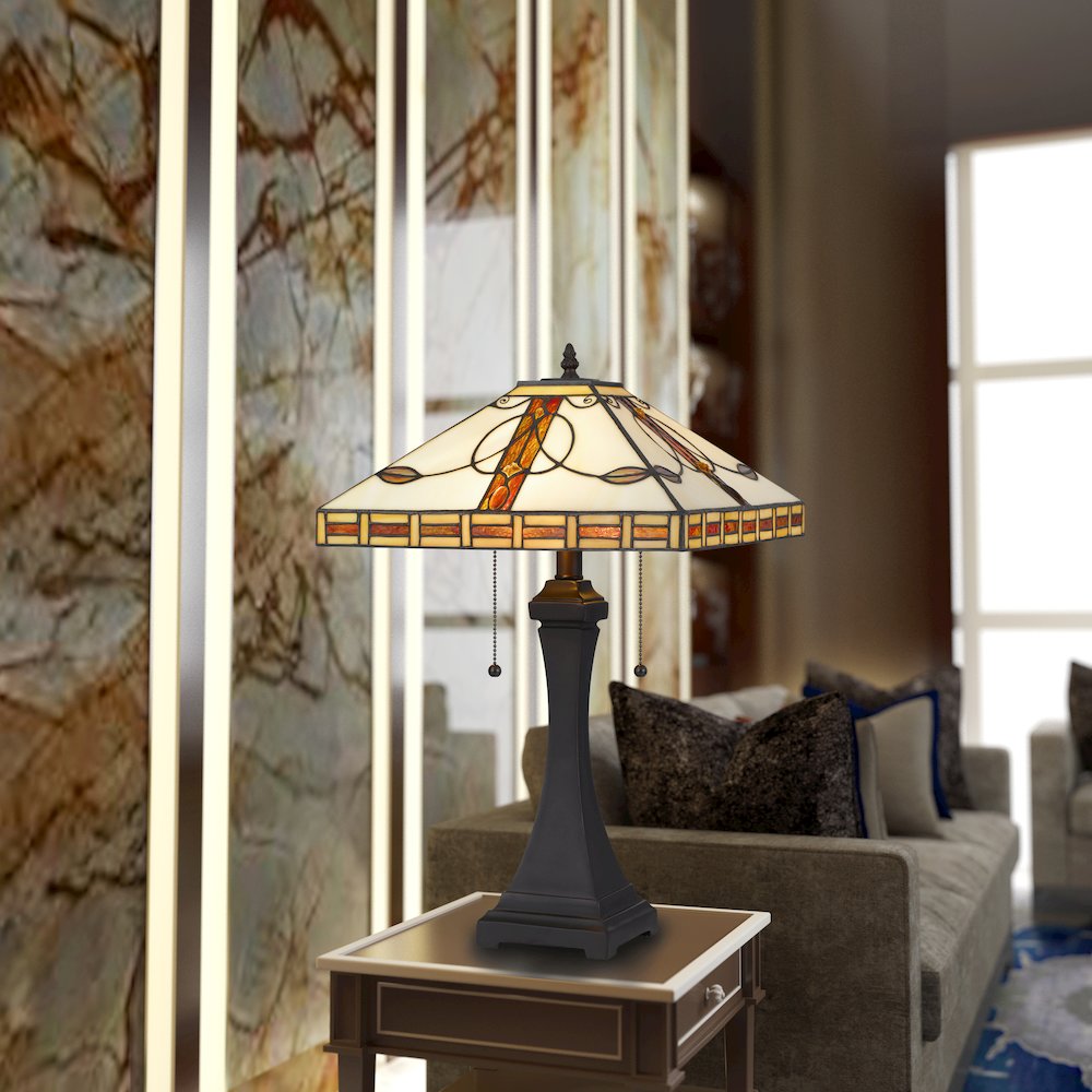 Tiffany Table Lamp. Picture 2