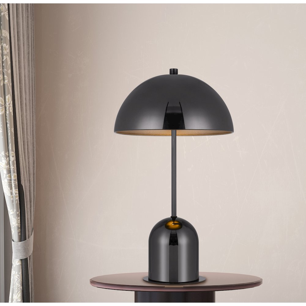 40W Peppa metal accent lamp with on off touch sensor switch. Picture 2