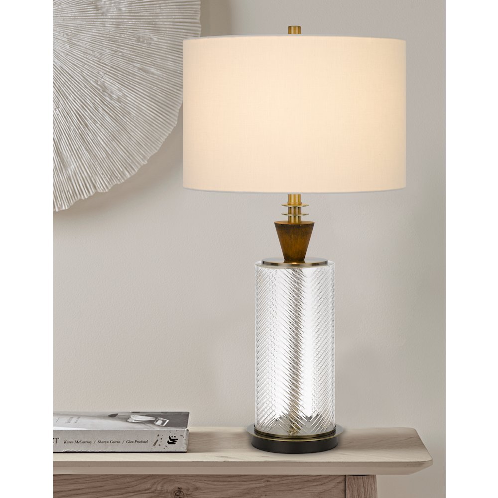 150W 3 Way Sherwood Glass Table Lamp. Picture 2