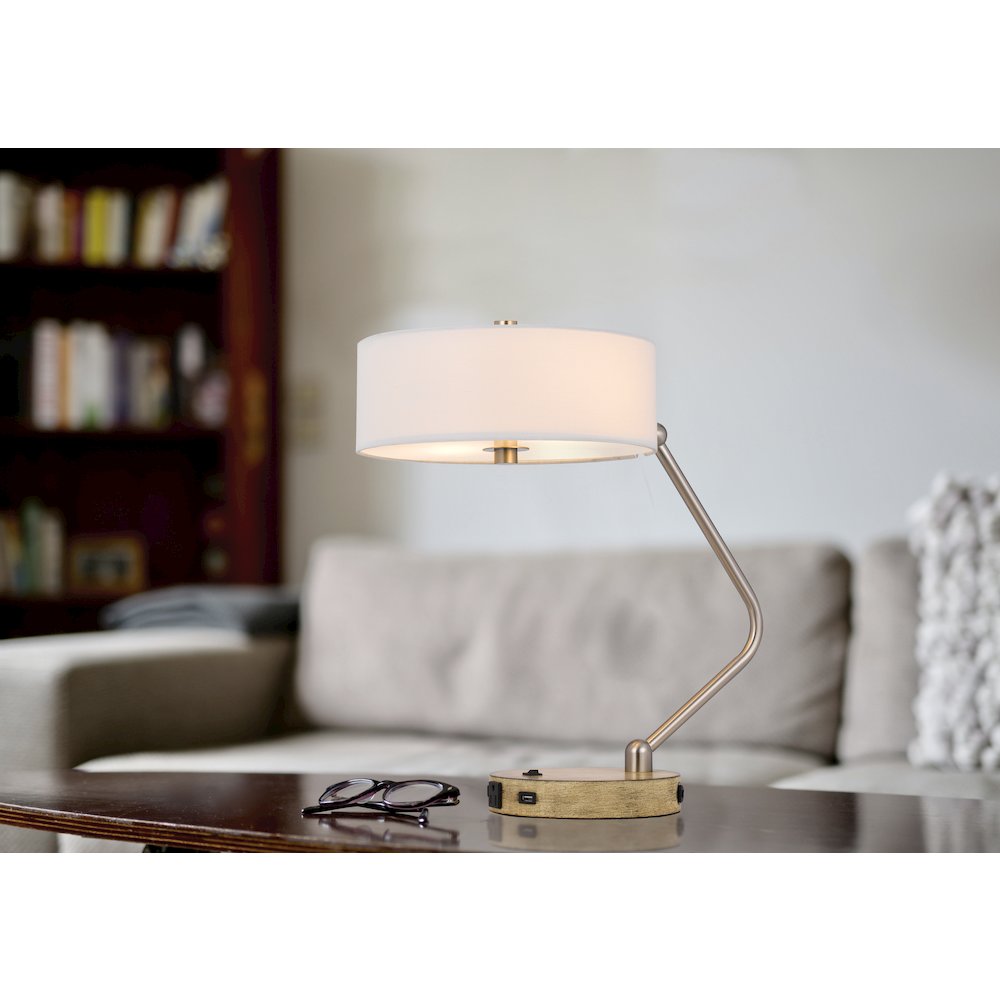 60W X 2 Marcos Metal Desk Lamp. Picture 3
