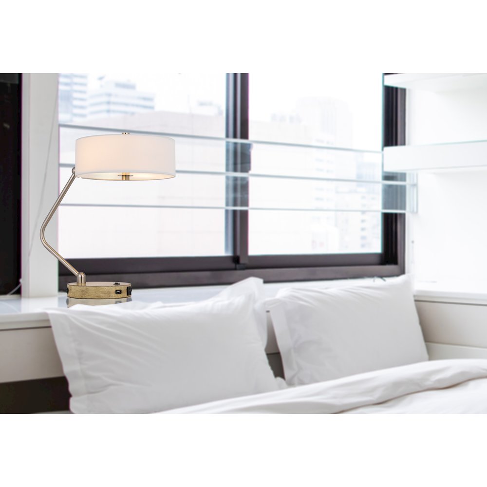 60W X 2 Marcos Metal Desk Lamp. Picture 4