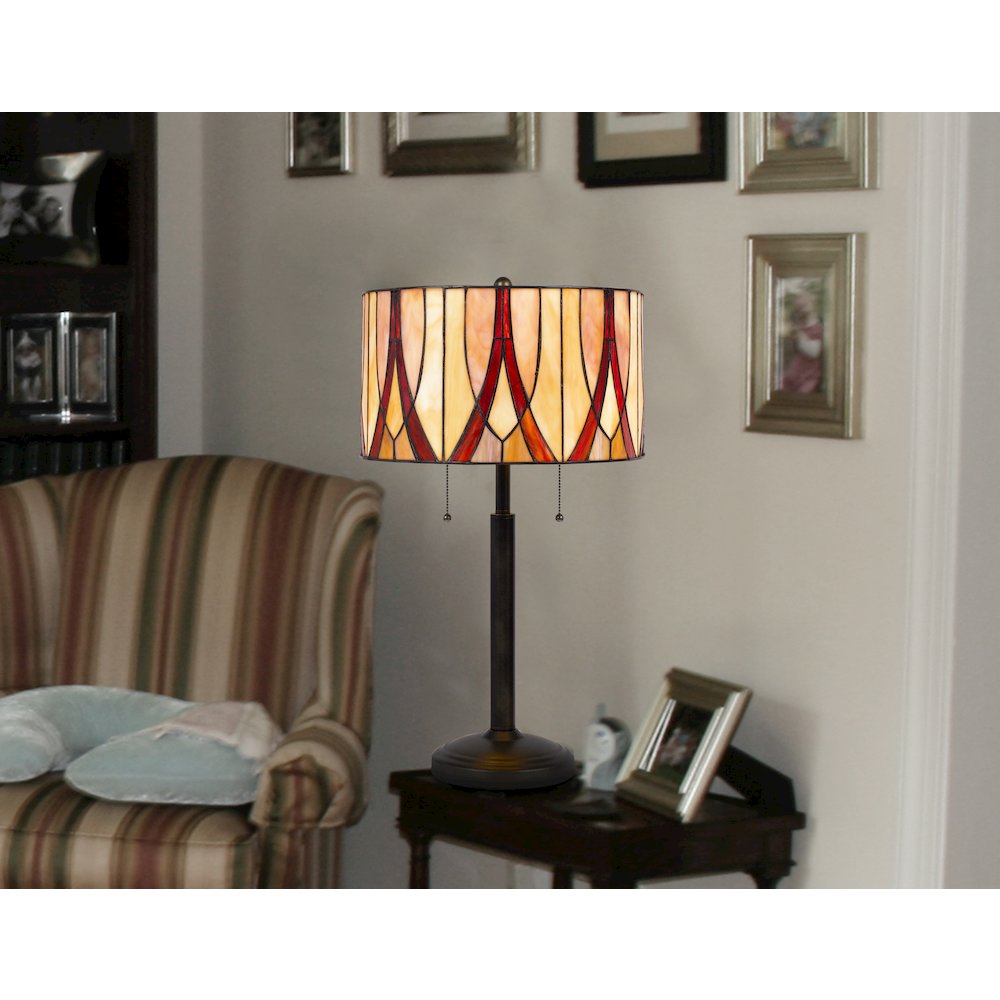 60W X 2 Tiffany Table Lamp. Picture 4