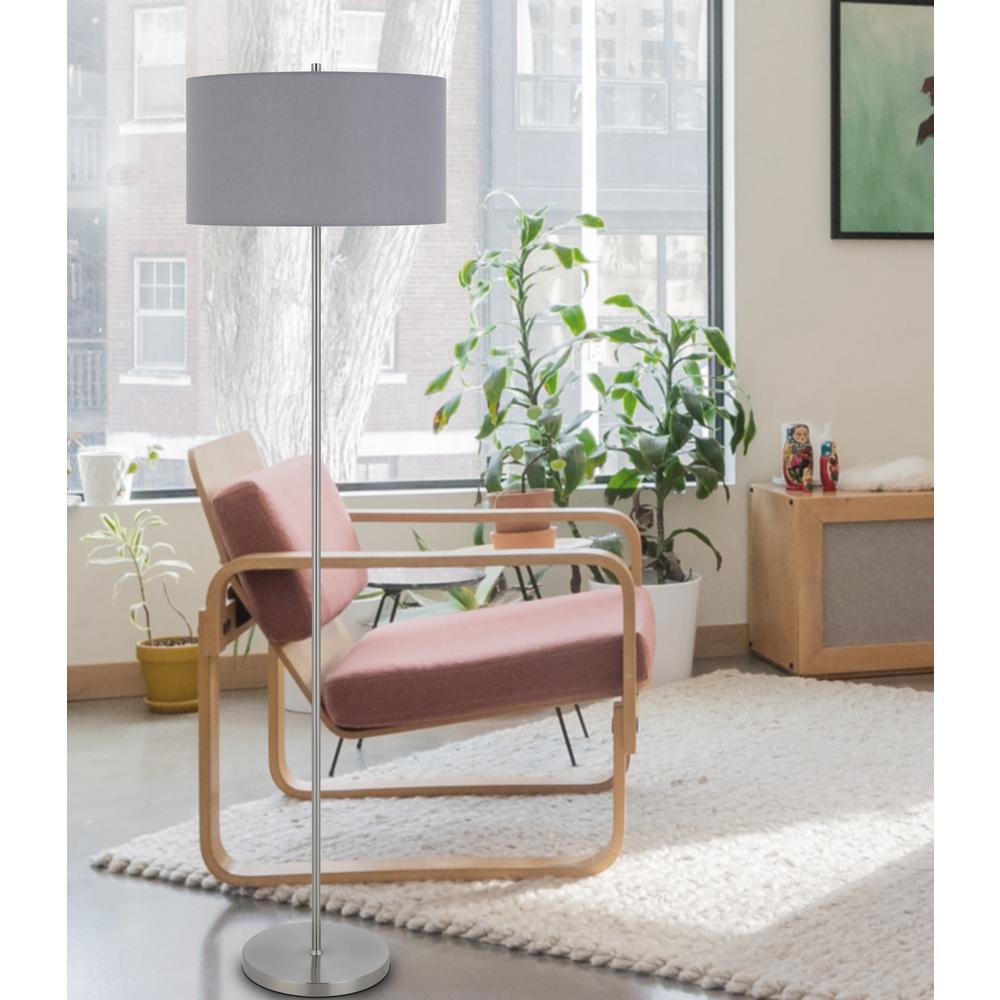 150W 3 Wayt Cromwell Metal Floor Lamp With Gray Linen Shade. Picture 5