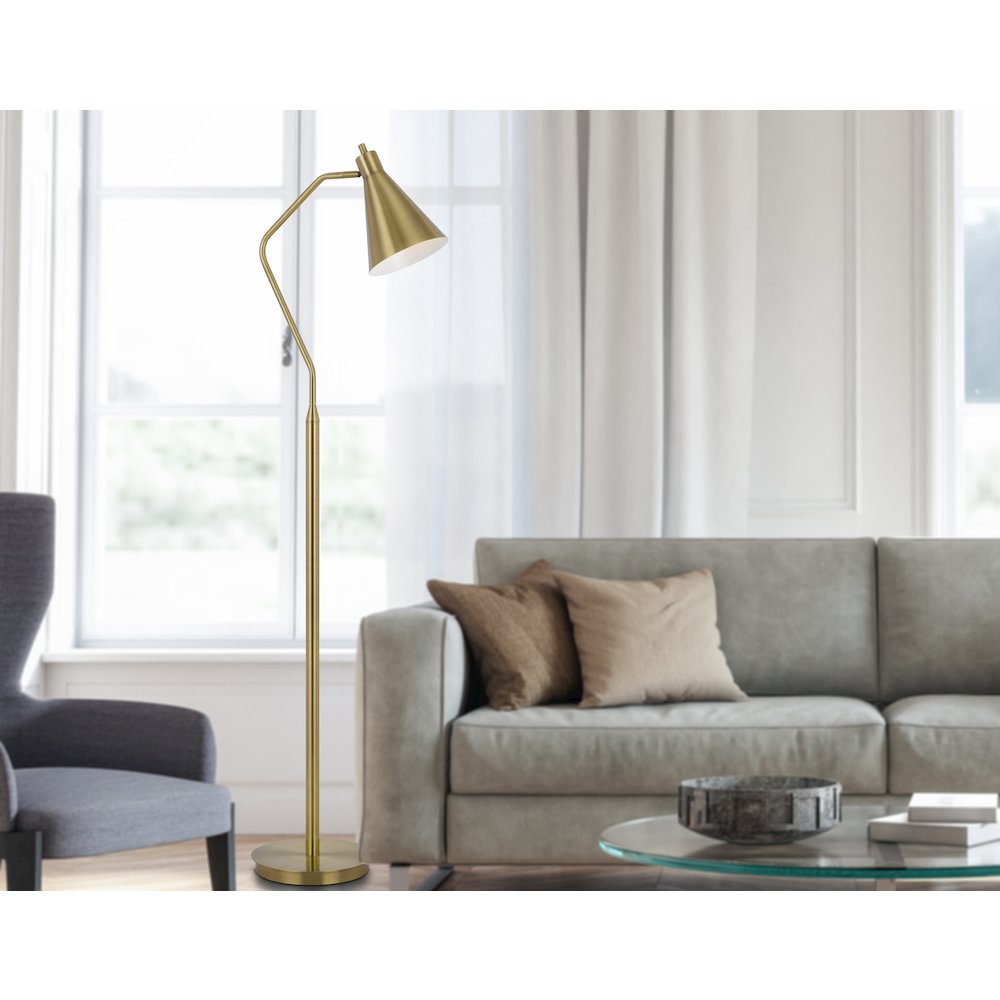 Type A led bulb 15W max. Capstone task metal floor lamp with swivel shade. Picture 4