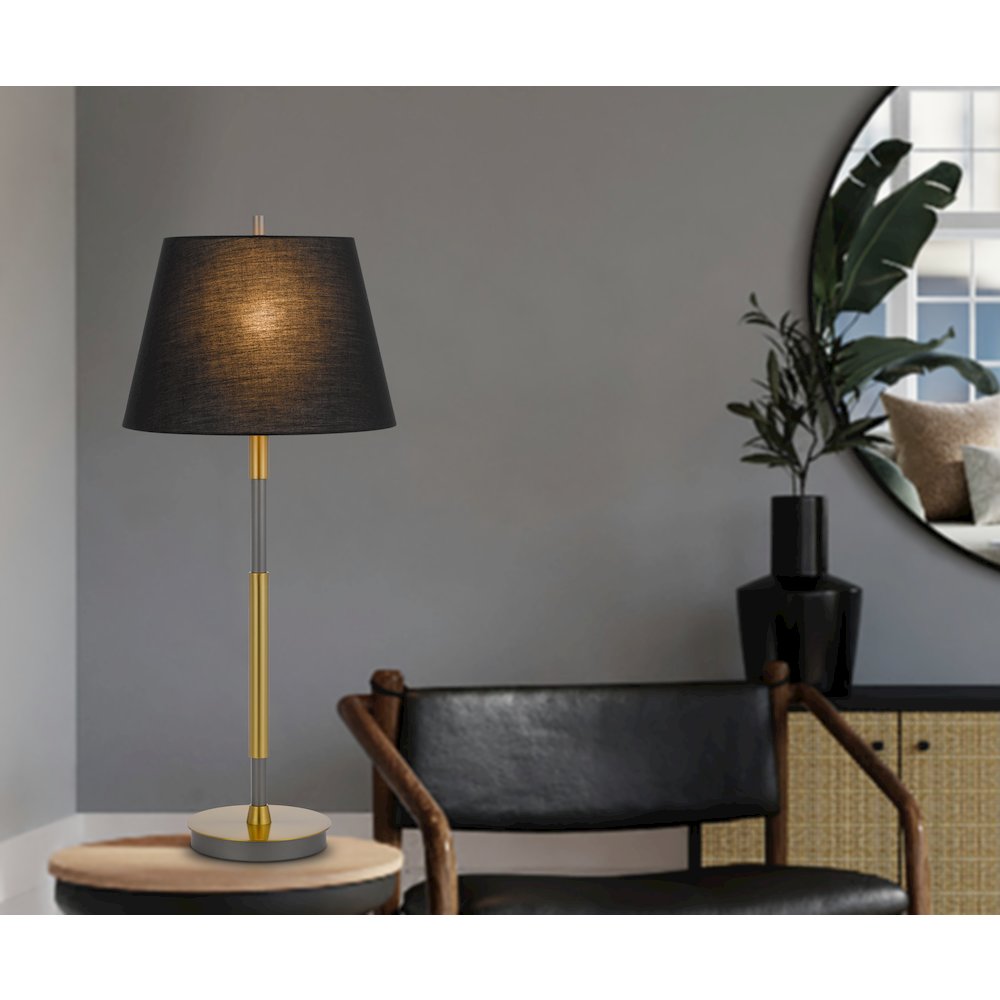 150W 3 way Ciudad metal two tone table lamp. Picture 4