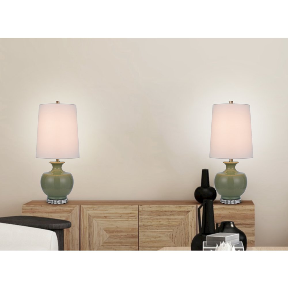 100W Kawela ceramic table lamp with crystal base. Sold in pairs. Picture 3