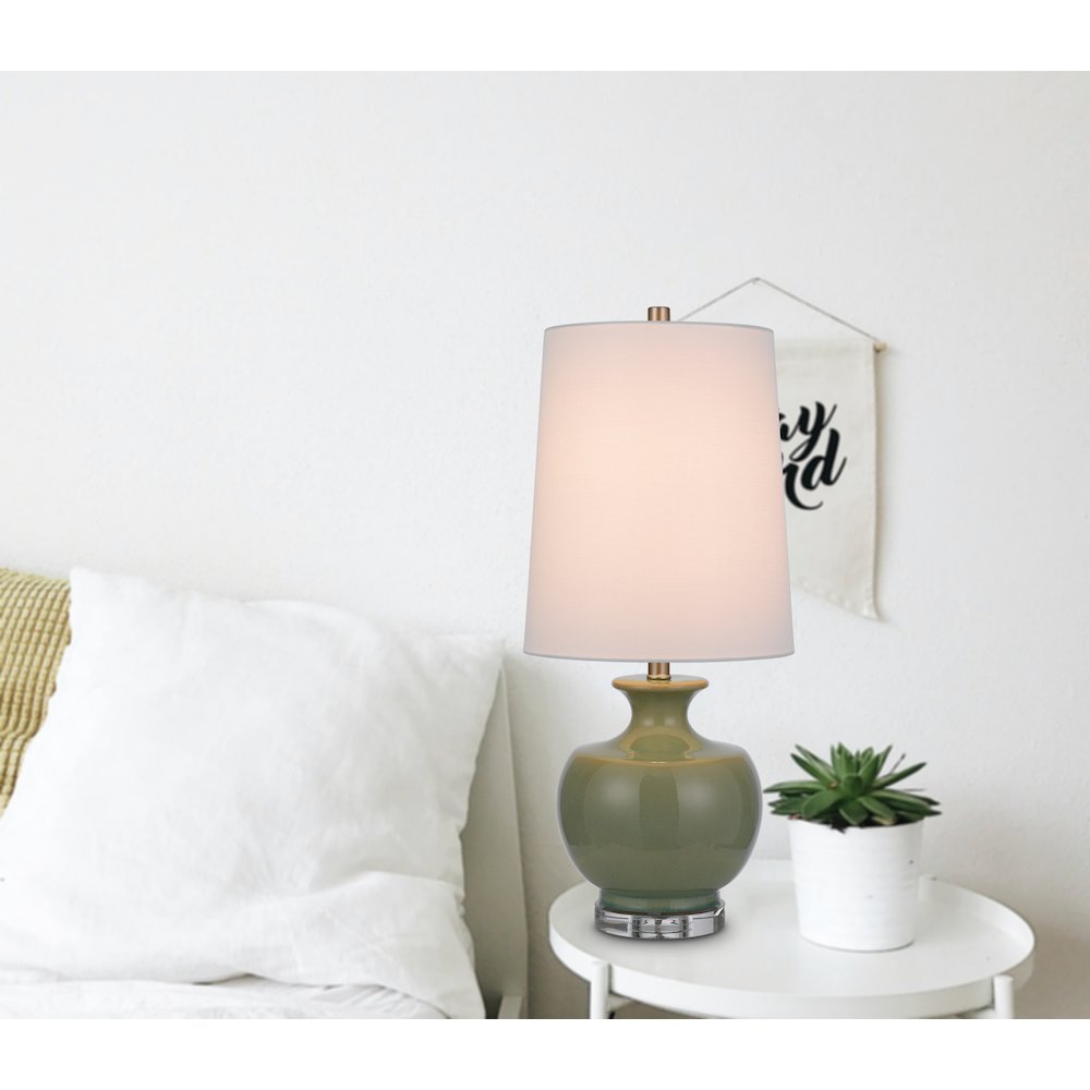100W Kawela ceramic table lamp with crystal base. Sold in pairs. Picture 4