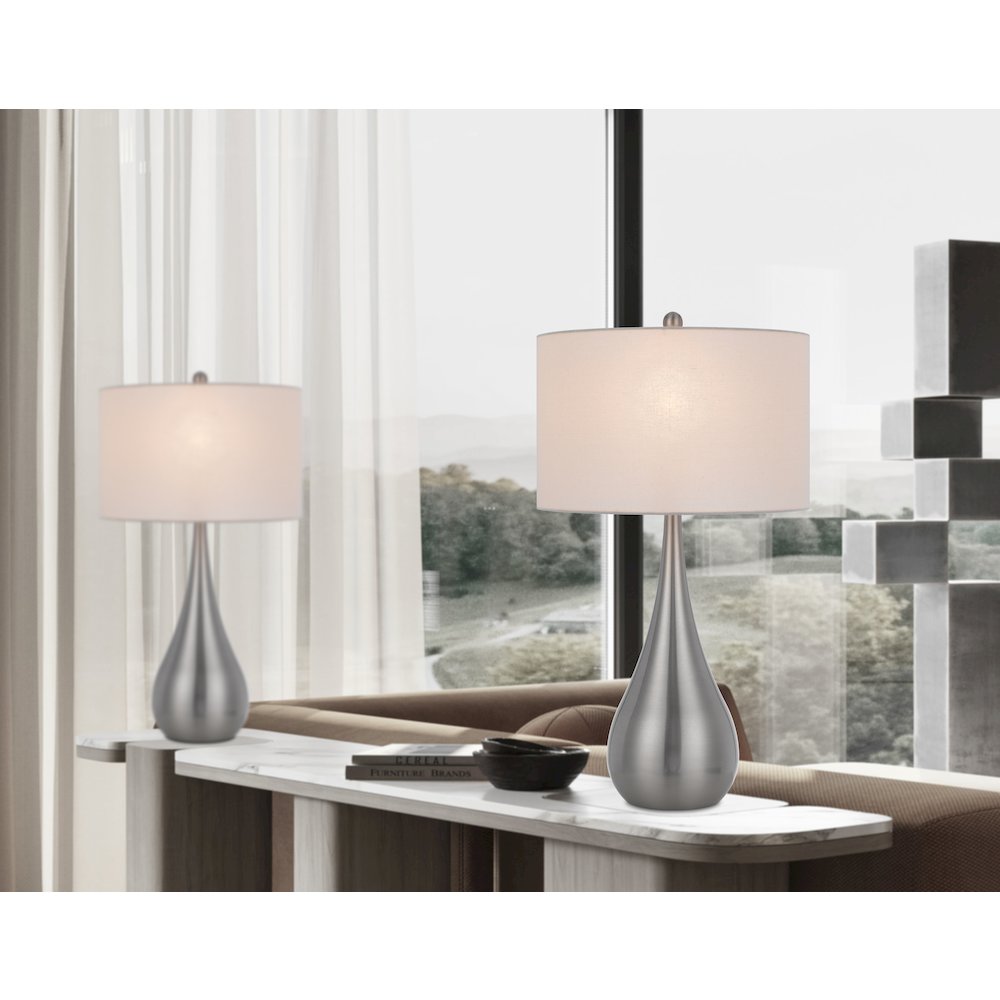 150W 3 way Diego metal table lamp. Sold in pairs. Picture 4
