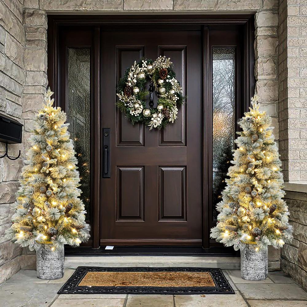 4Ft Pre-Lit Green Flocked Potted Artificial Christmas Tree. Picture 9