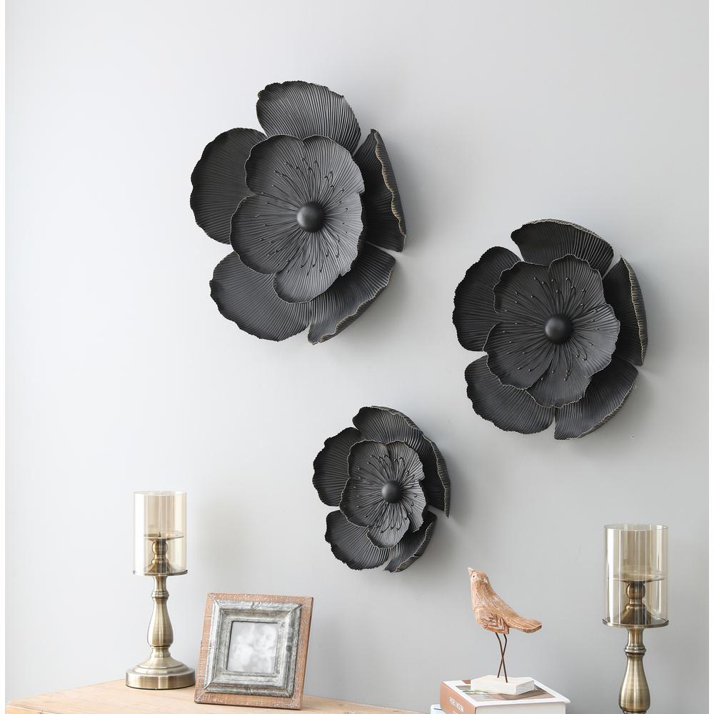 LuxenHome 3-Piece Dark Gray with Gold Metal Flowers Wall Decor Set. Picture 4