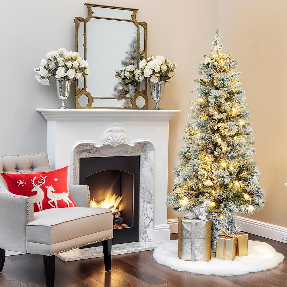 4Ft Pre-Lit Green Flocked Potted Artificial Christmas Tree. Picture 8