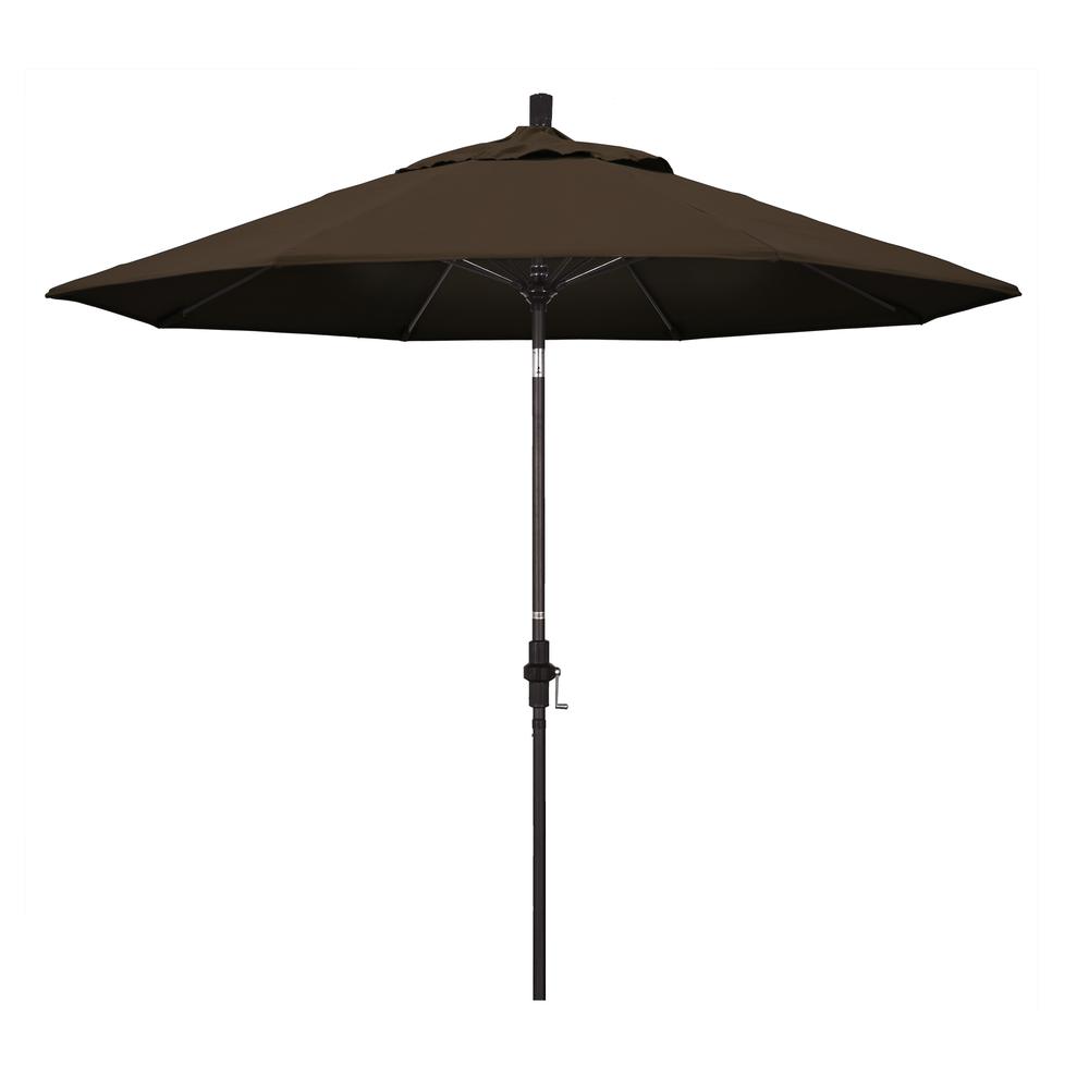 California Umbrella 9' Sun Master Series Patio Umbrella. Picture 1