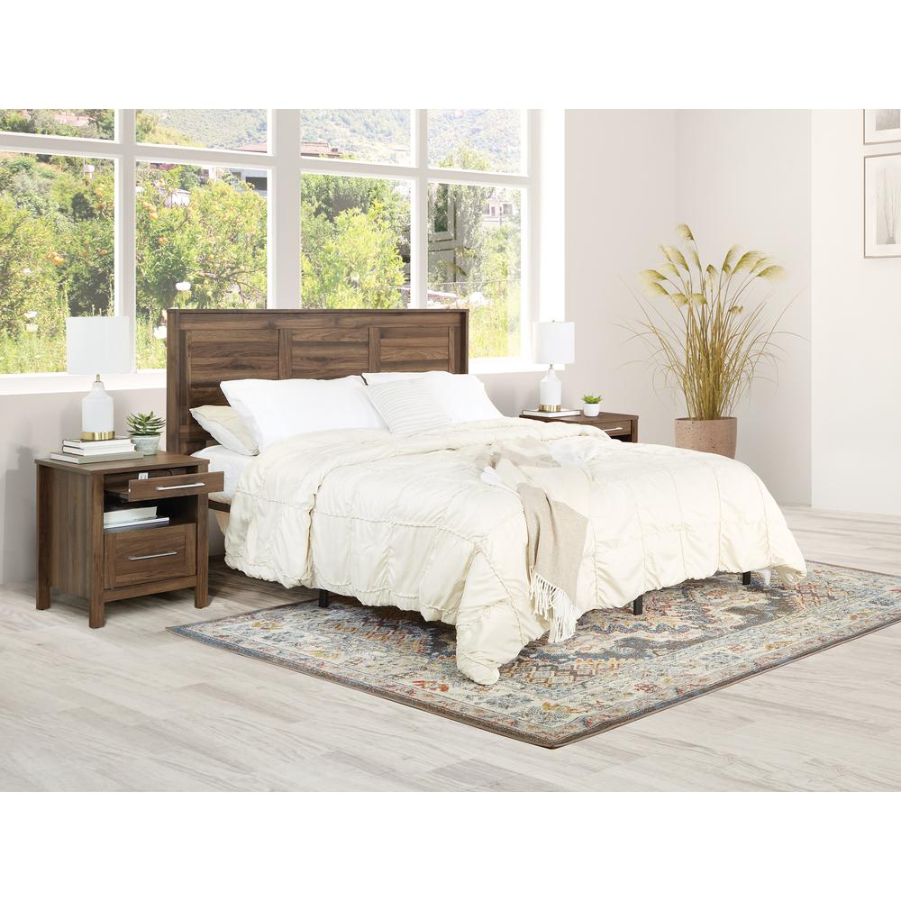 Stonebrook 3 Piece Bedroom Set. Picture 2