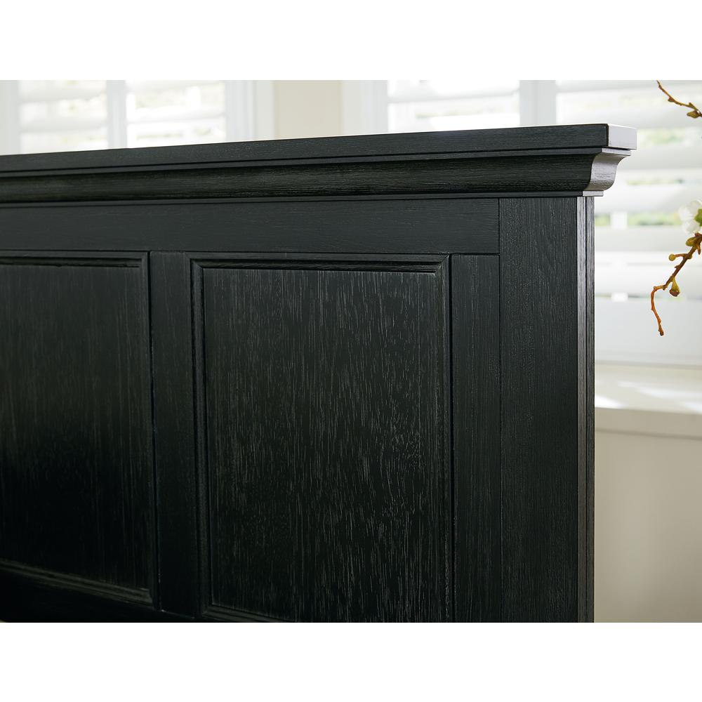 Farmhouse Queen Headboard. Picture 3