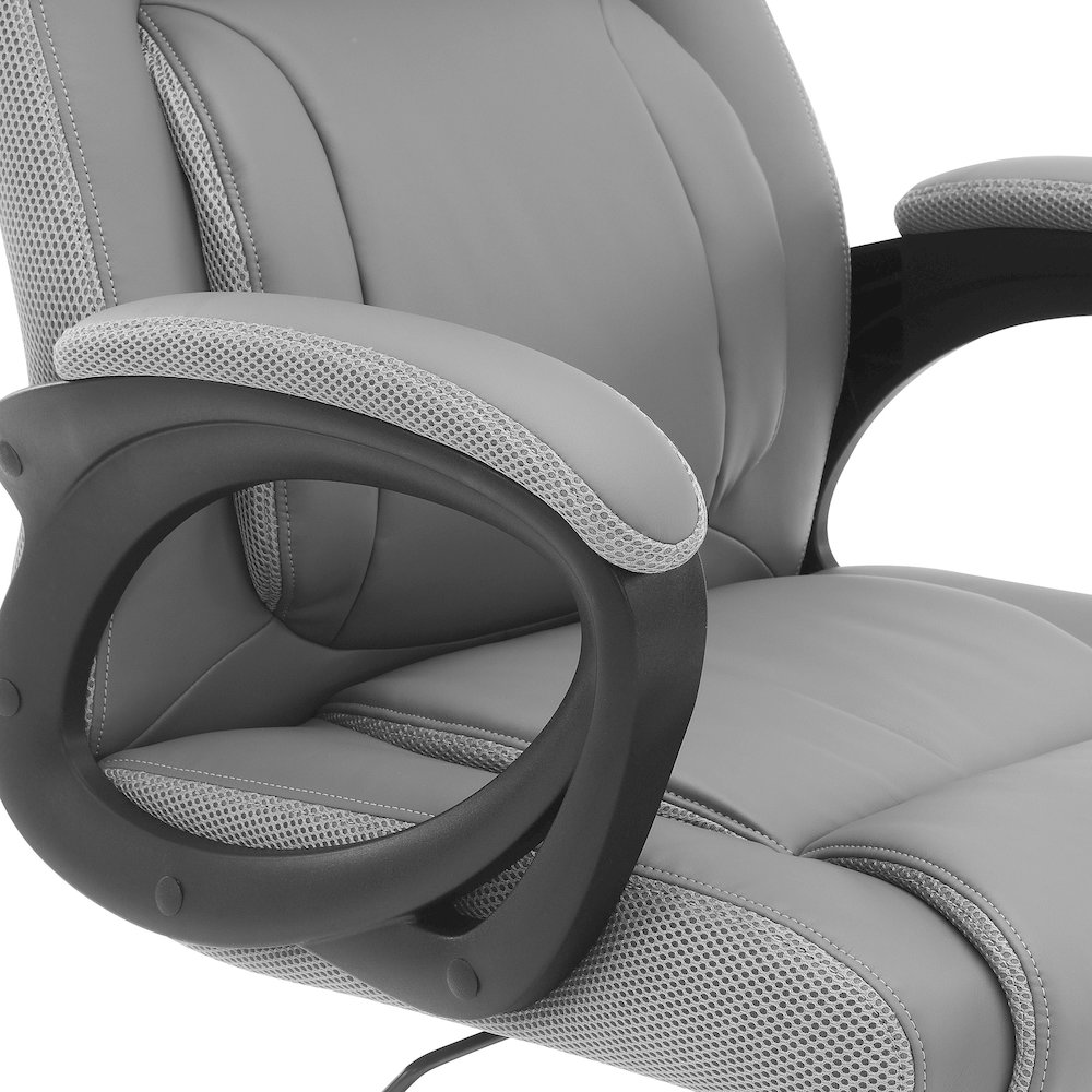 Faux Leather Manager's Chair. Picture 8