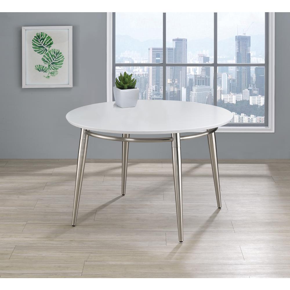 Brooklyn Round Top Coffee Table. Picture 5