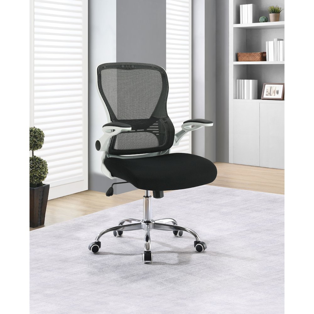 Mesh Back Manager’s Chair. Picture 8