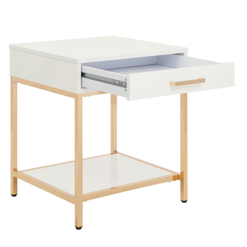 Alios End Table. Picture 1