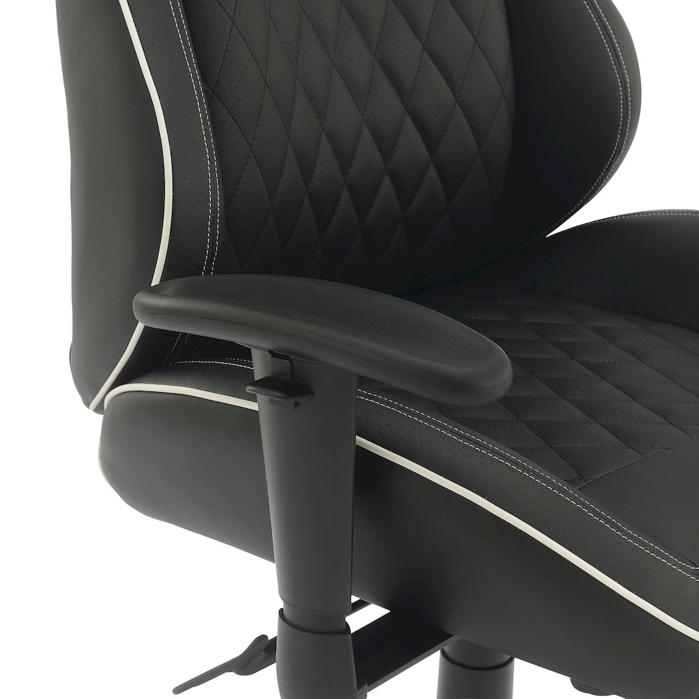 High Stakes Gaming Chair. Picture 8