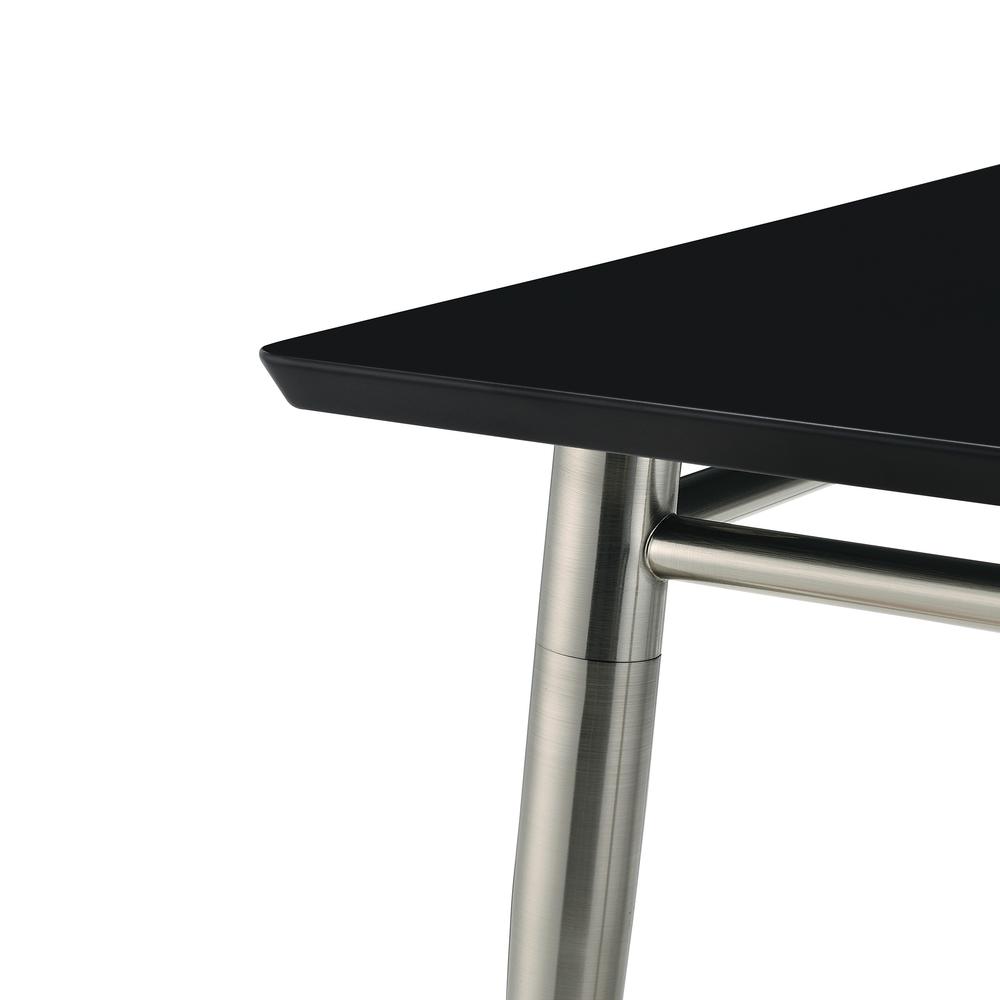 Brooklyn Square Top End Table. Picture 3