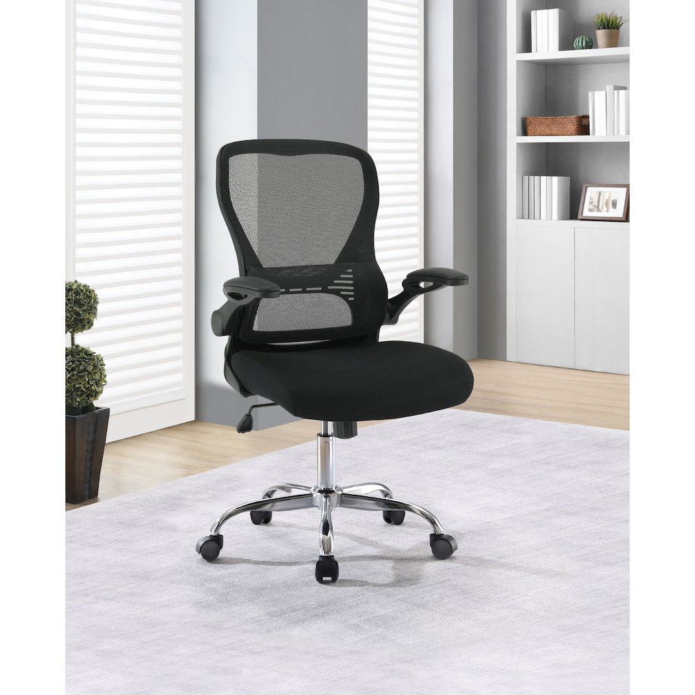 Mesh Back Manager’s Chair. Picture 6