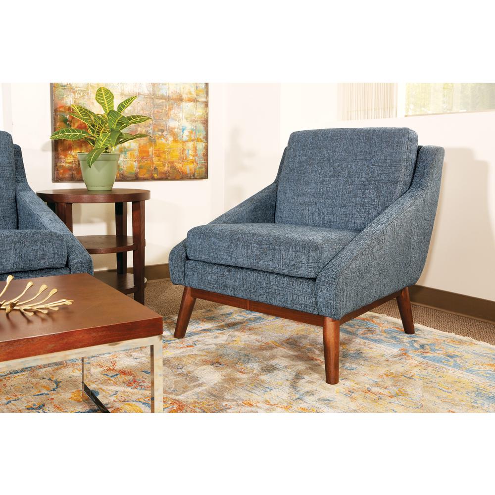 Mid-Century Club Chair. Picture 8