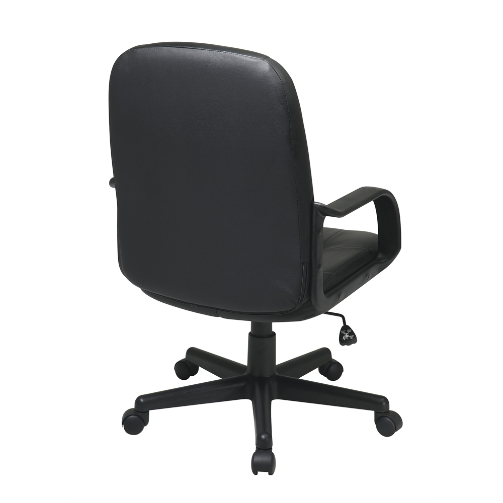 Bonded Leather Executive Chair. Picture 3