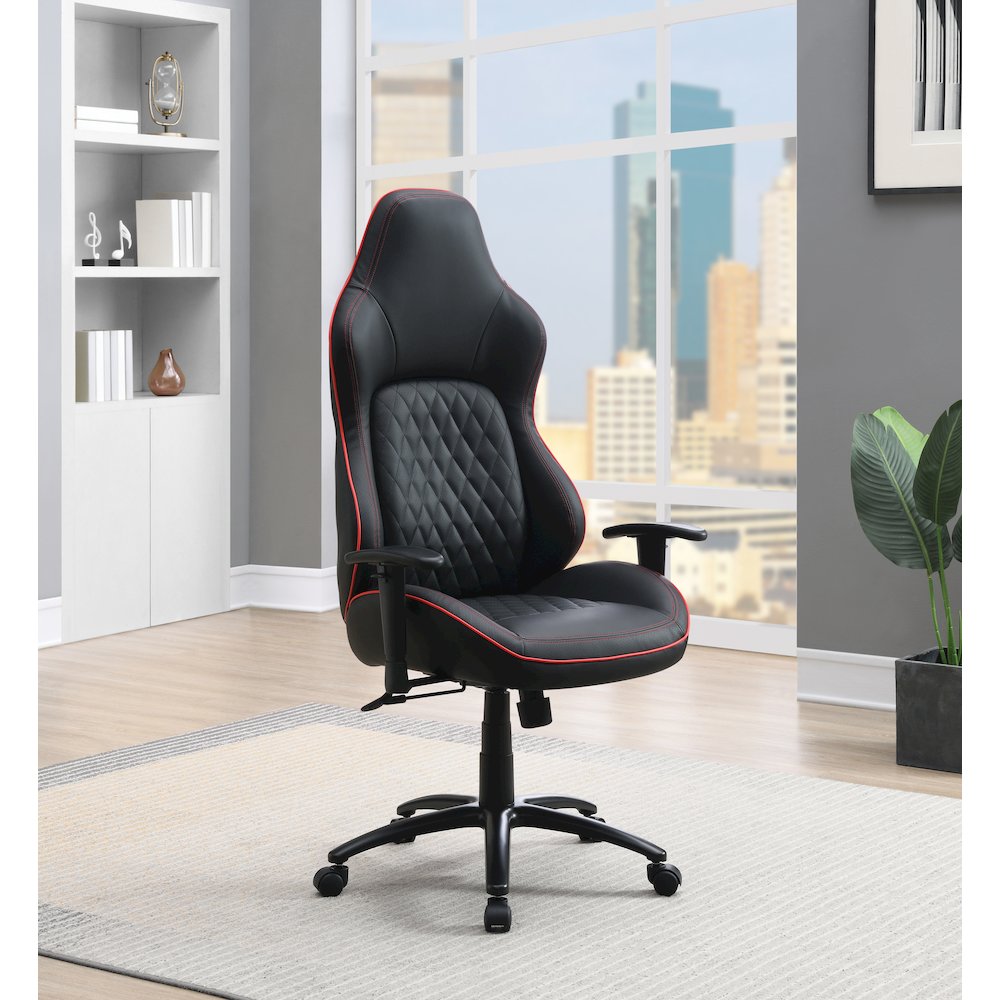 High Stakes Gaming Chair. Picture 6