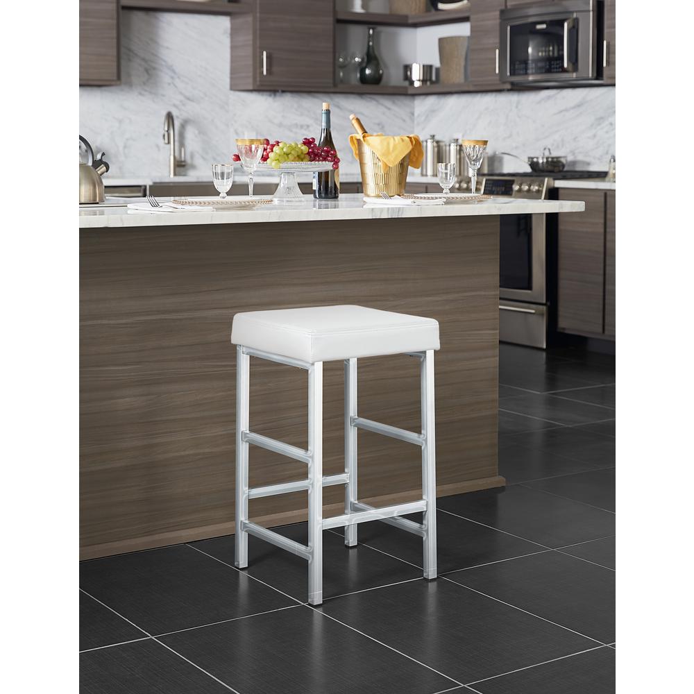 26" Backless Stool in White Fabric with Polished Chrome Legs, MET1326C-WH. Picture 4