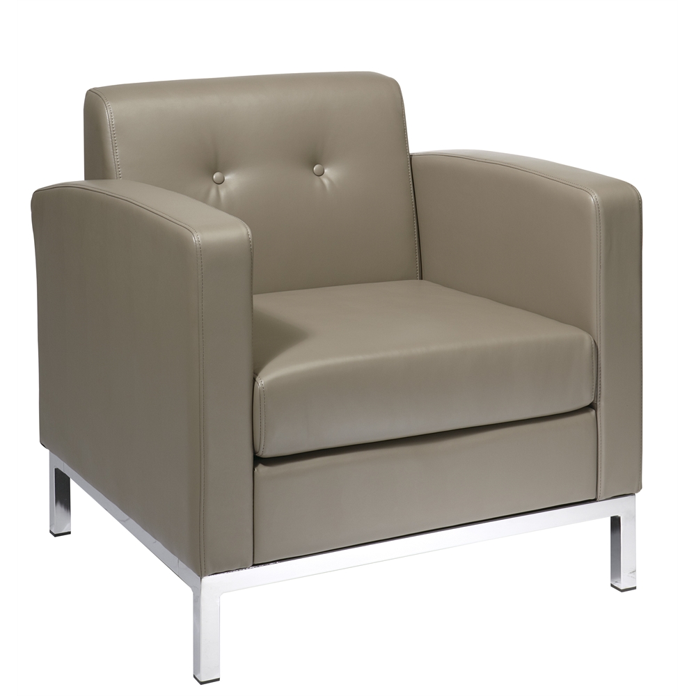 Wall Street Arm Chair. Picture 1