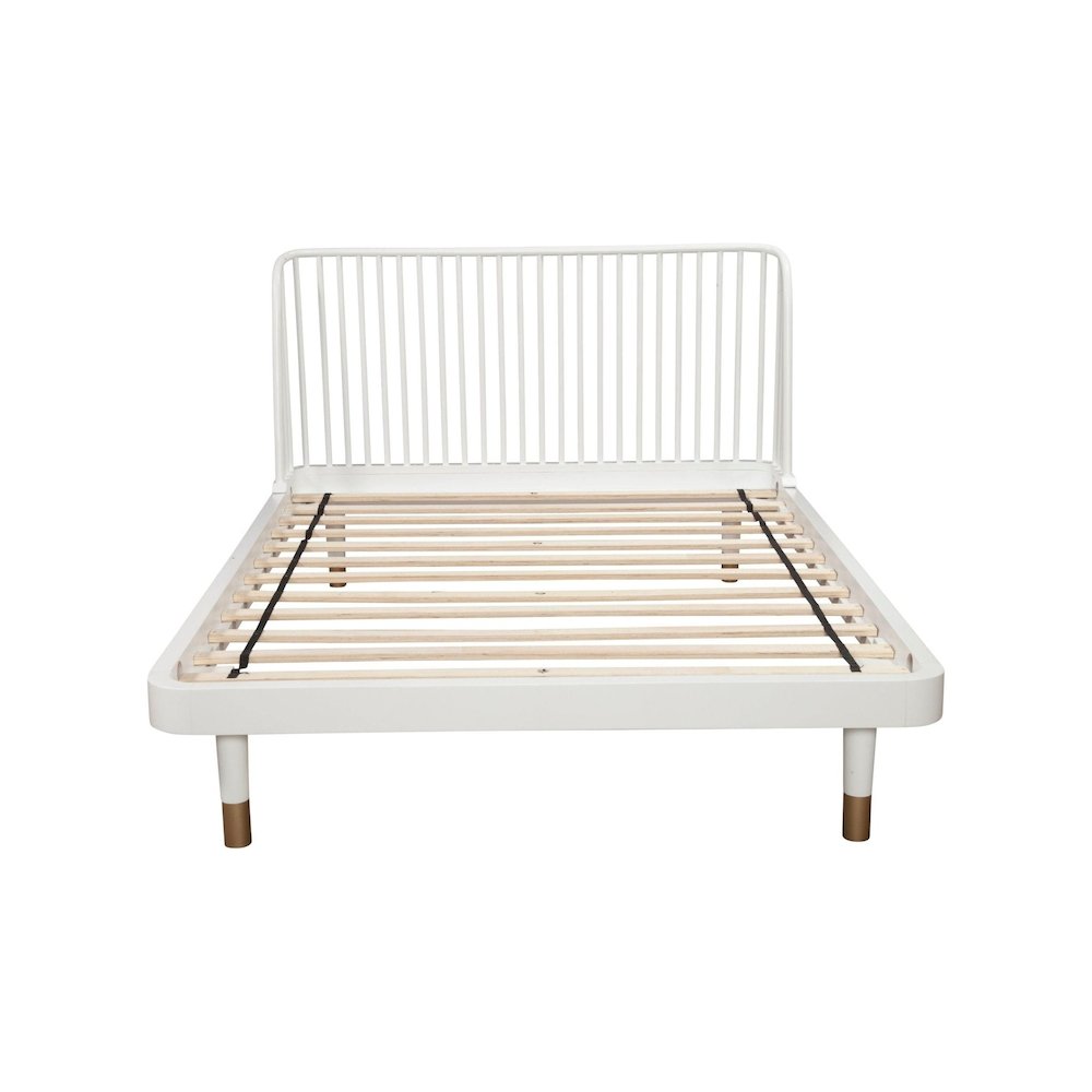 Madelyn Standard King Slat Back Platform Bed. Picture 6