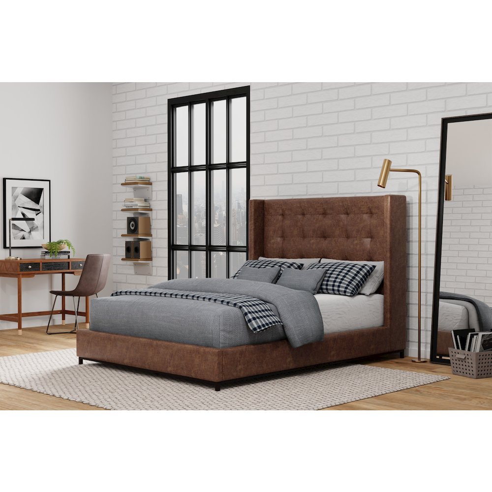 Mundo Queen Bed. Picture 2
