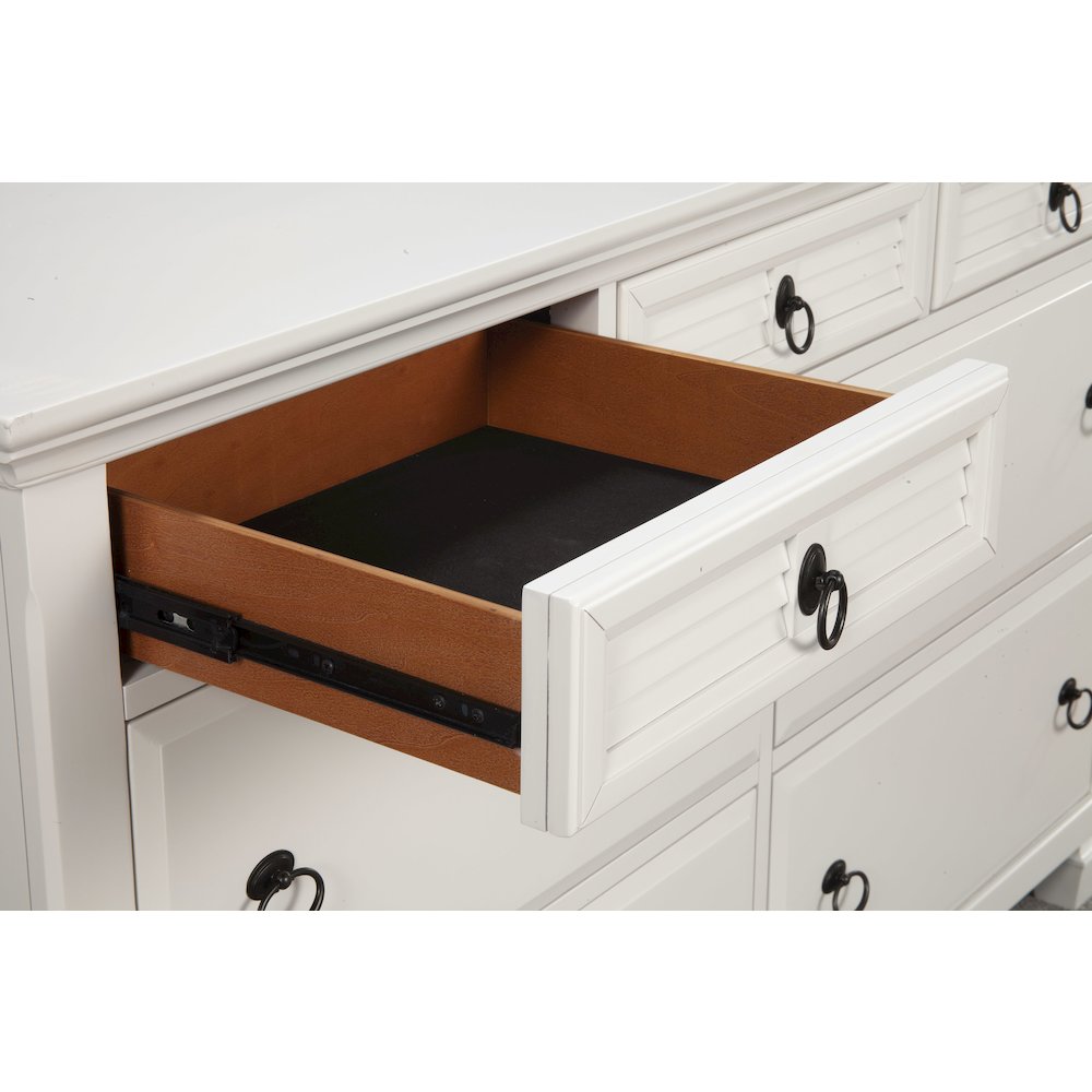 Winchester 7 Drawer Dresser, White. Picture 3