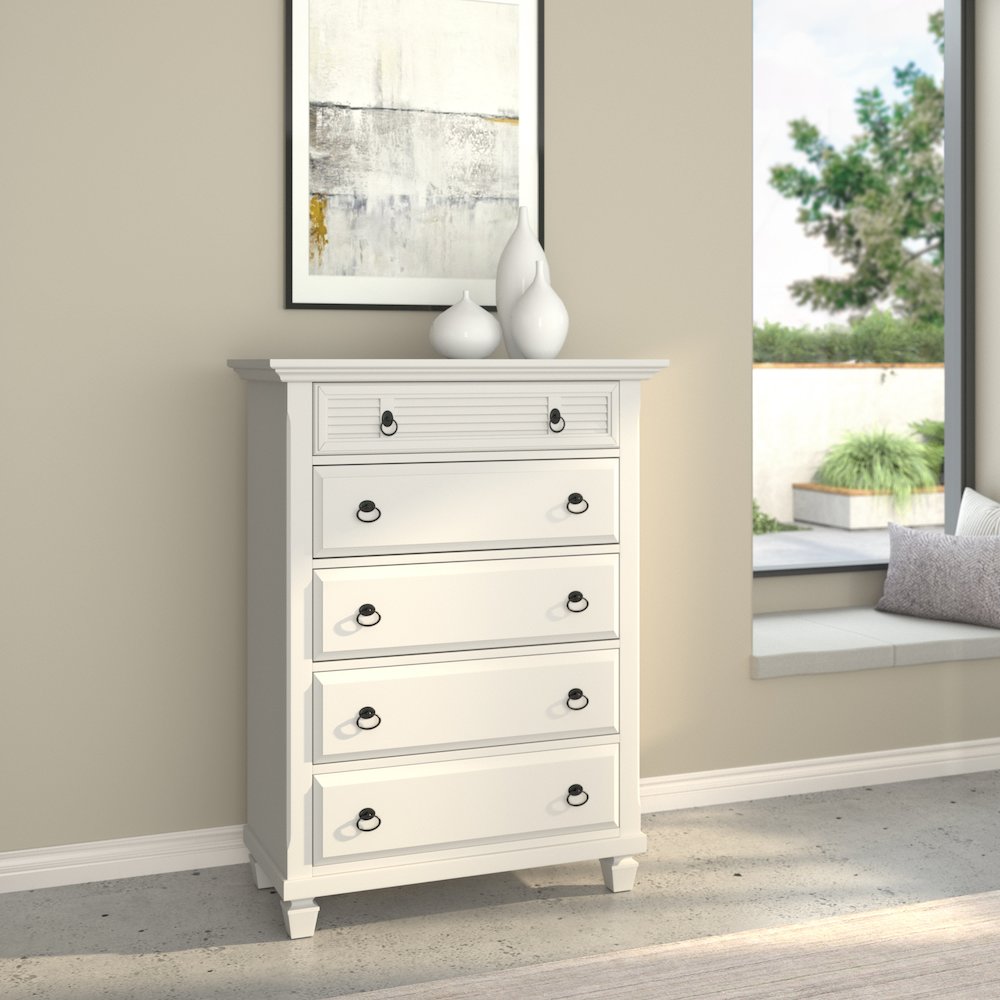 Winchester 5 Drawer Chest, White. Picture 3