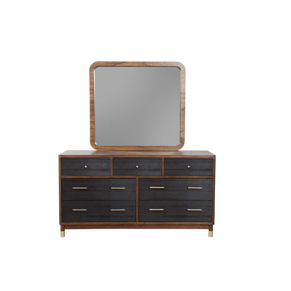 Belham 7 Drawer Dresser. Picture 1