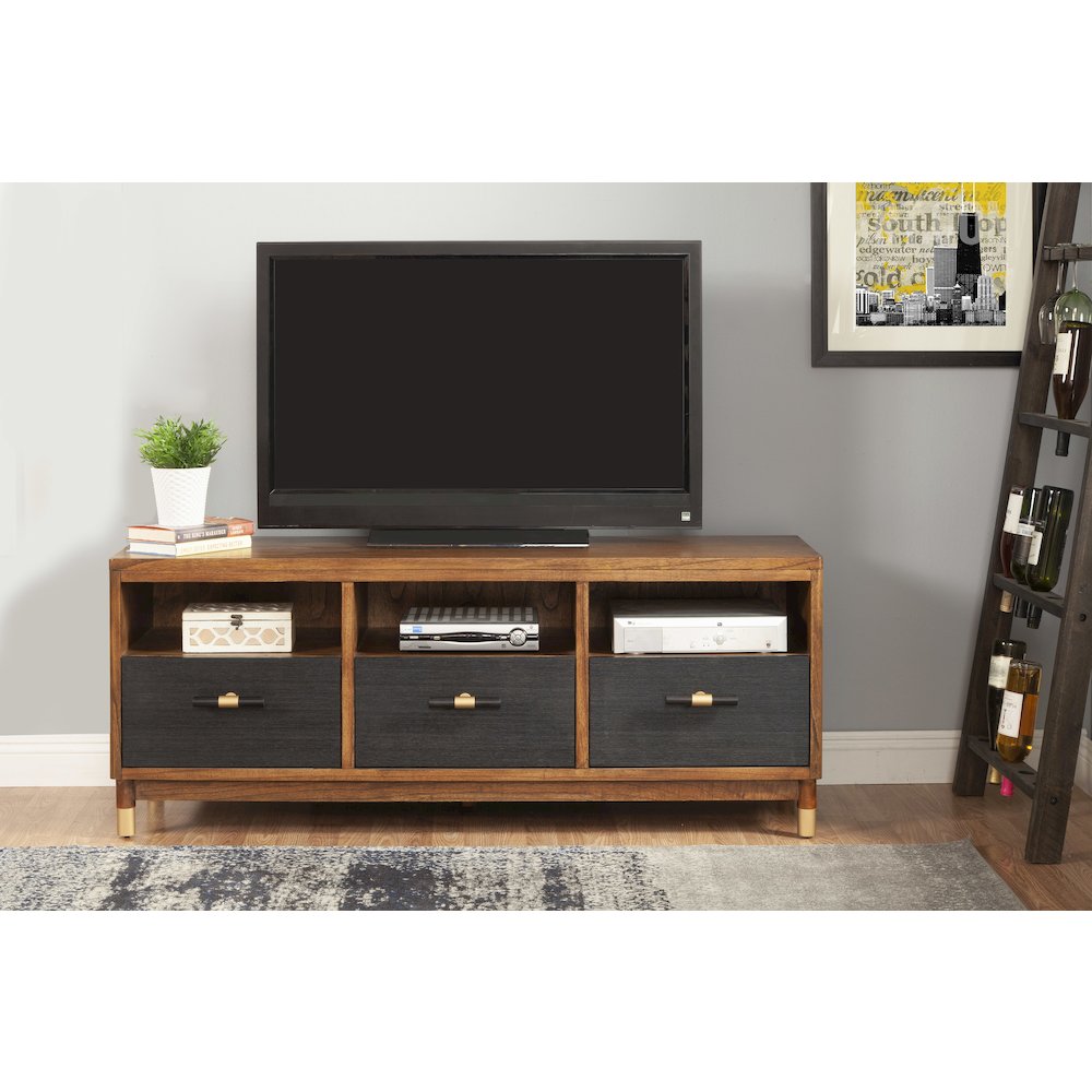 Belham 3 Drawer TV Console. Picture 4