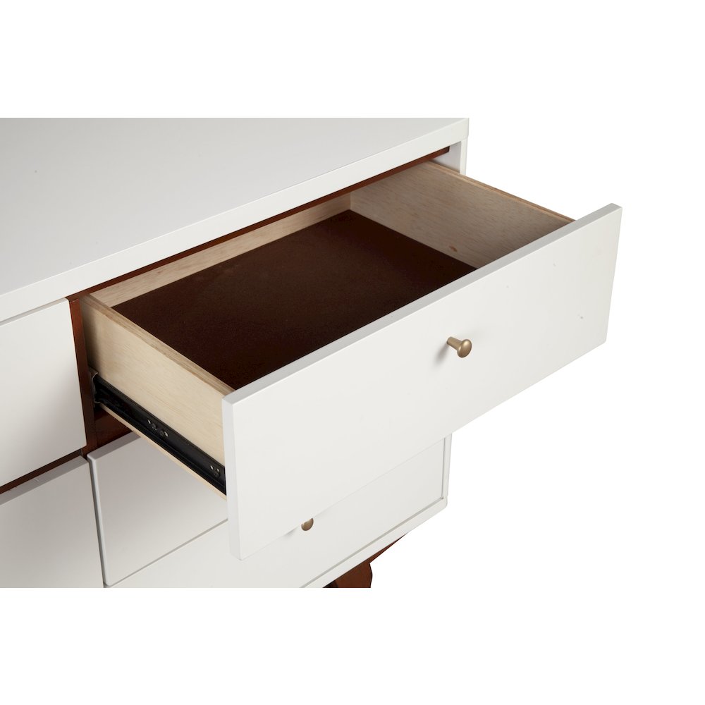 Dakota TV Console. Picture 3