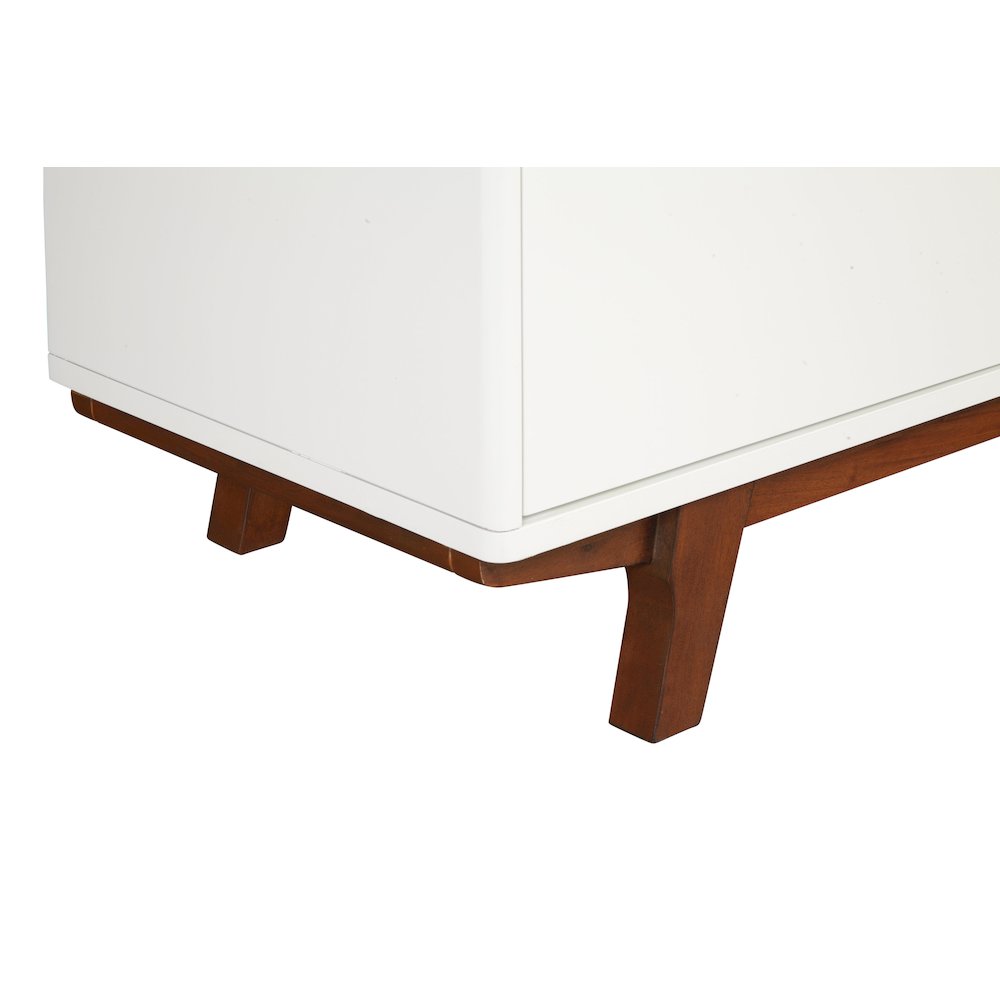 Dakota TV Console. Picture 4