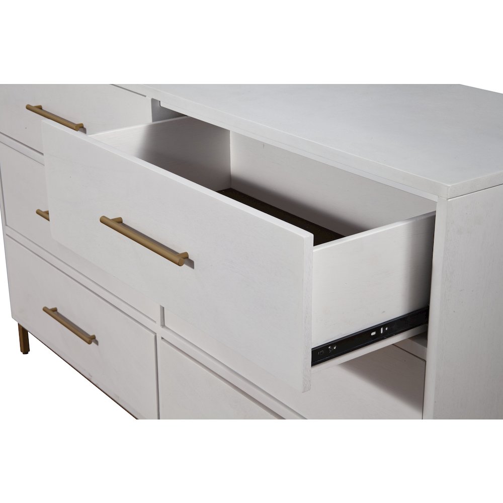 Madelyn Six Drawer Dresser. Picture 4