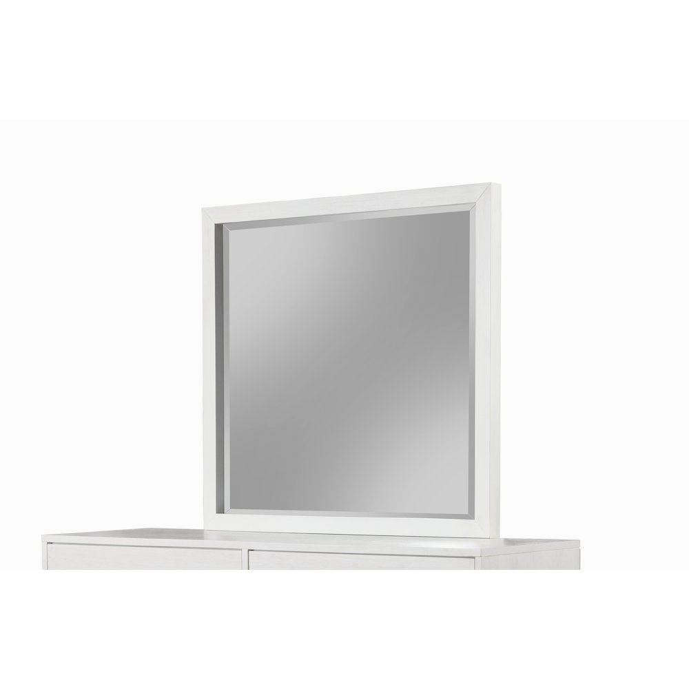 Madelyn Dresser Mirror. Picture 1