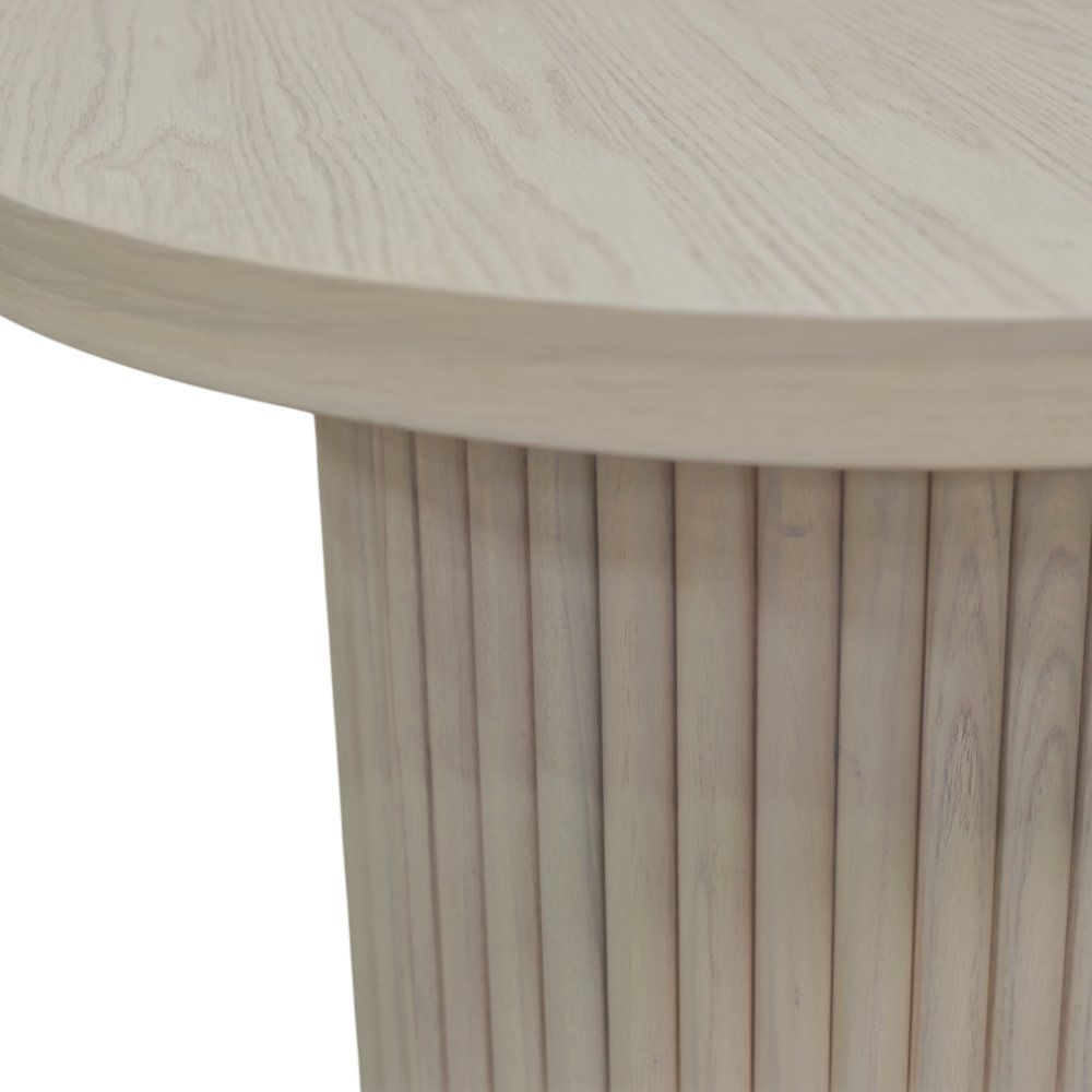 White Wash Round End Table with Modern Design and Sturdy Construction. Picture 6