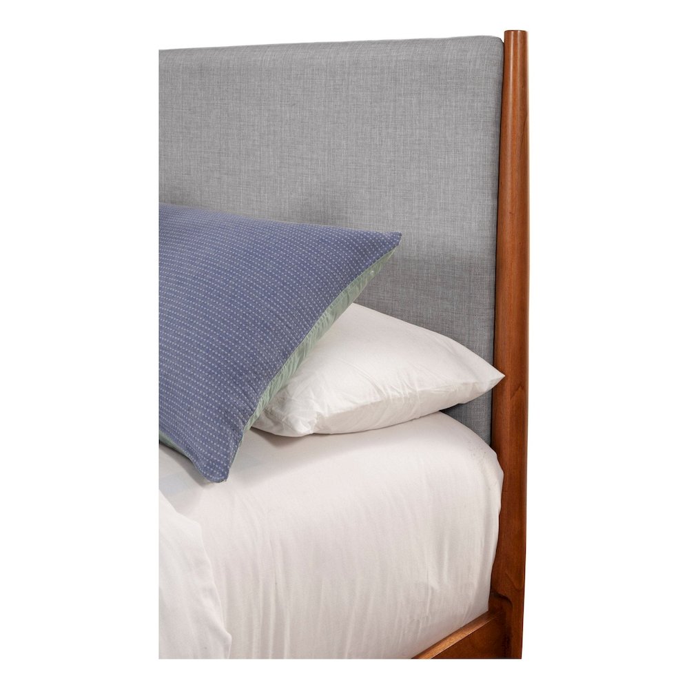 Flynn Mid Century Modern Two Tone California King Panel Bed, Acorn/Grey. Picture 6