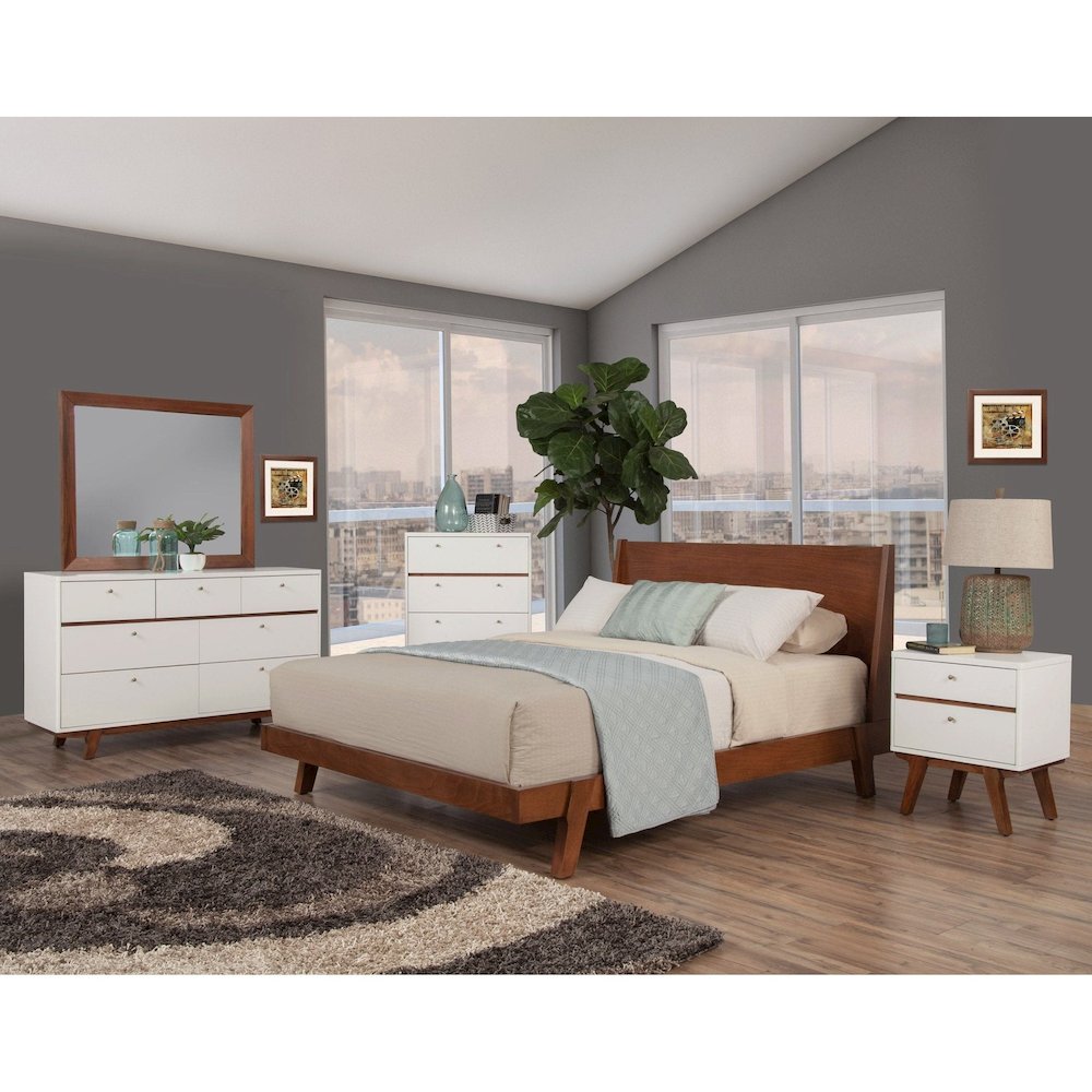 Dakota 7 Drawer Dresser. Picture 7