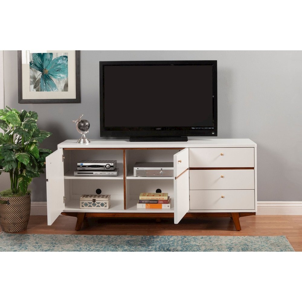 Dakota TV Console. Picture 4