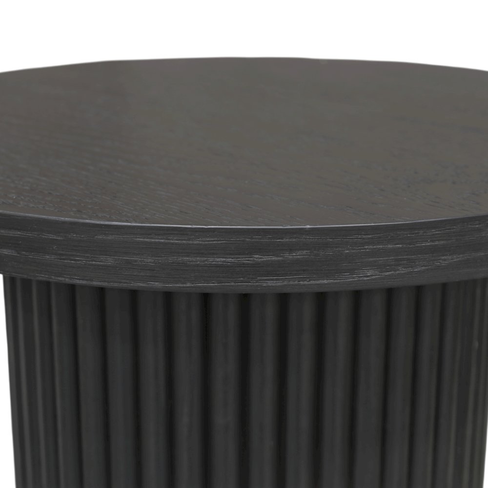 Reba Round End Table, Black. Picture 7