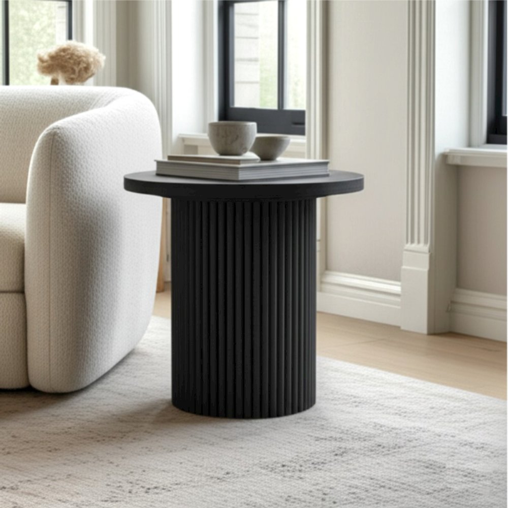 Reba Round End Table, Black. Picture 2